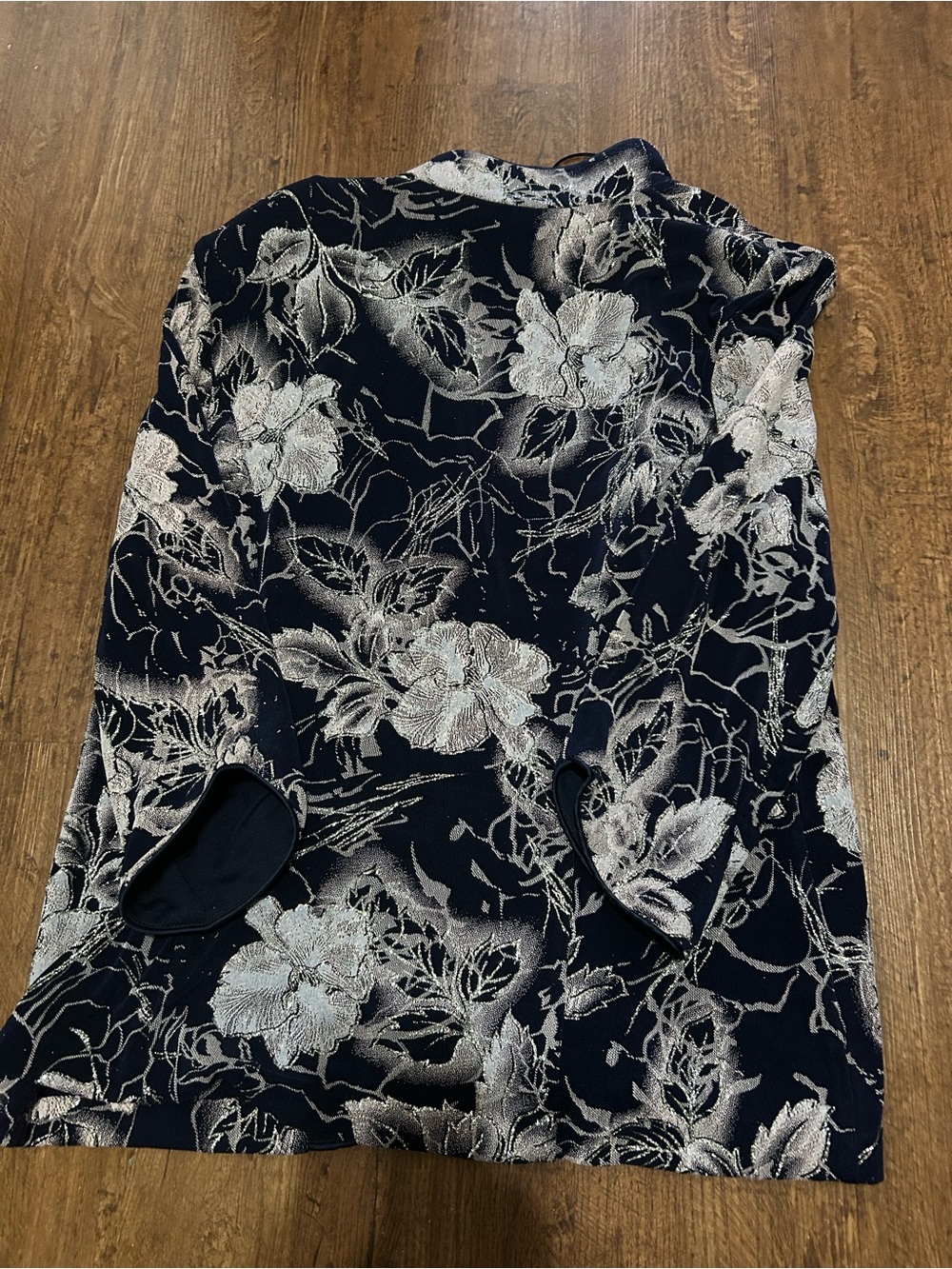 Alex Evenings Navy and Silver Floral Evening Jacket and camisole Set - Picture 4 of 4